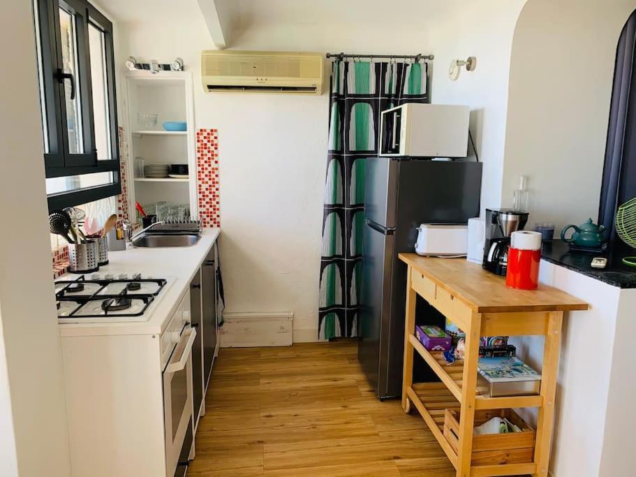 Superbe Terrasse Avec Vue Panoramique Sur La Appartement Marseille